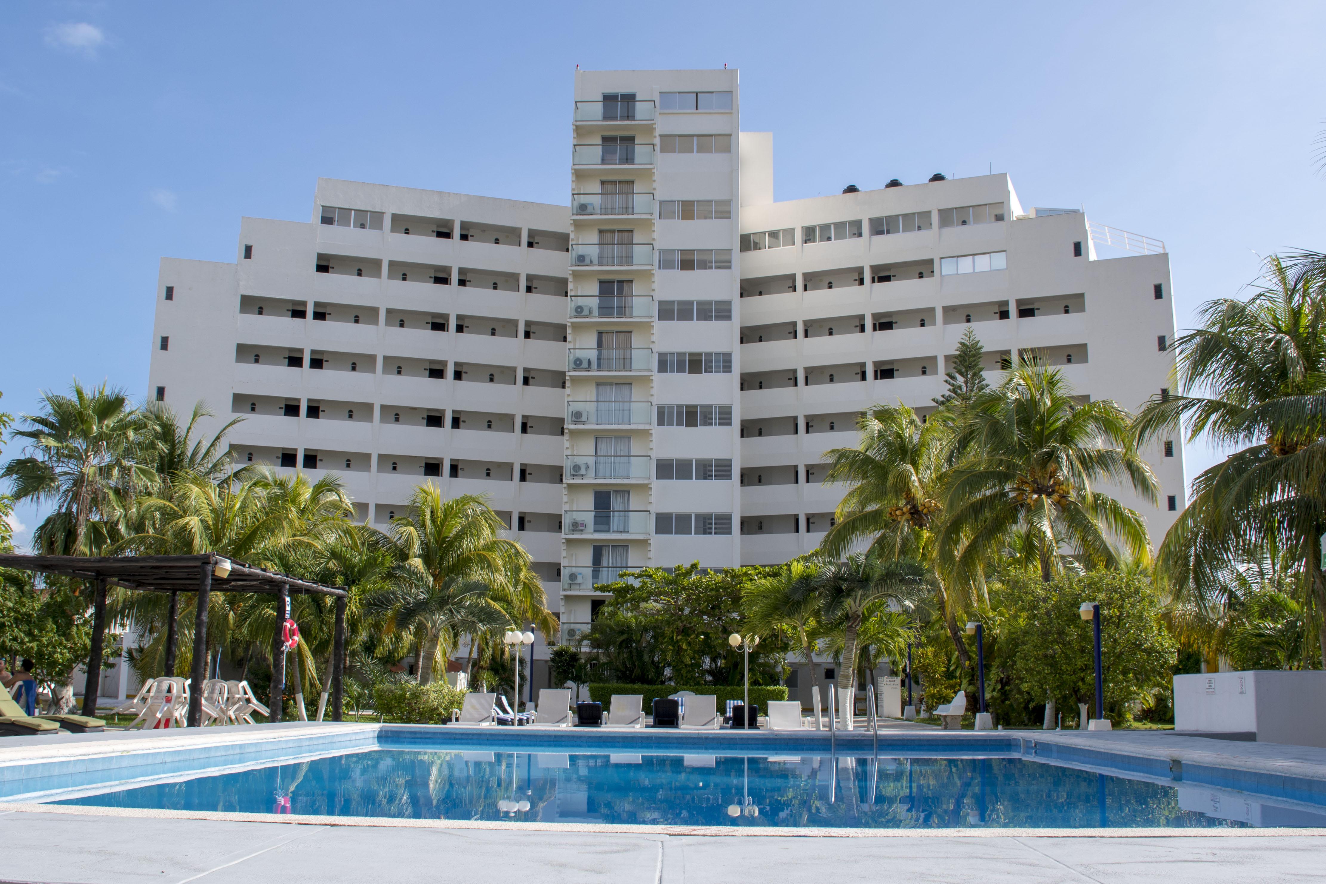 Hotel Calypso Канкун Экстерьер фото